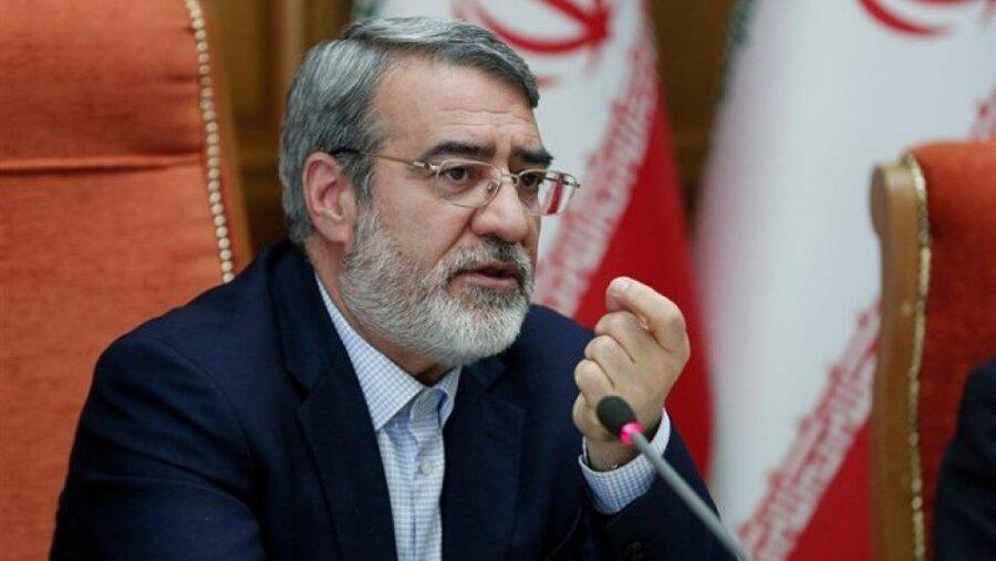 واکنش رحمانی فضلی به یک گزارش درباره فضای مجازی ، نگران واکنش رحمانی فضلی به یک گزارش درباره فضای مجازی ، نگران کننده است