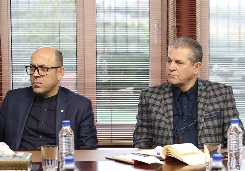 منزوی از هیئت مدیره استقلال رفتنی شد؟ منزوی از هیئت مدیره استقلال رفتنی شد؟