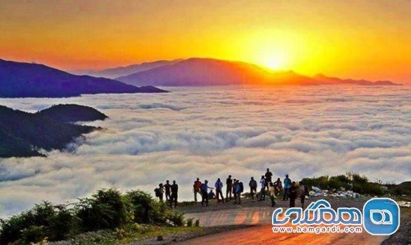 ورود خودروهای آفرود و تورهای فاقد مجوز به جنگل ابر ممنوع ورود خودروهای آفرود و تورهای فاقد مجوز به جنگل ابر ممنوع است